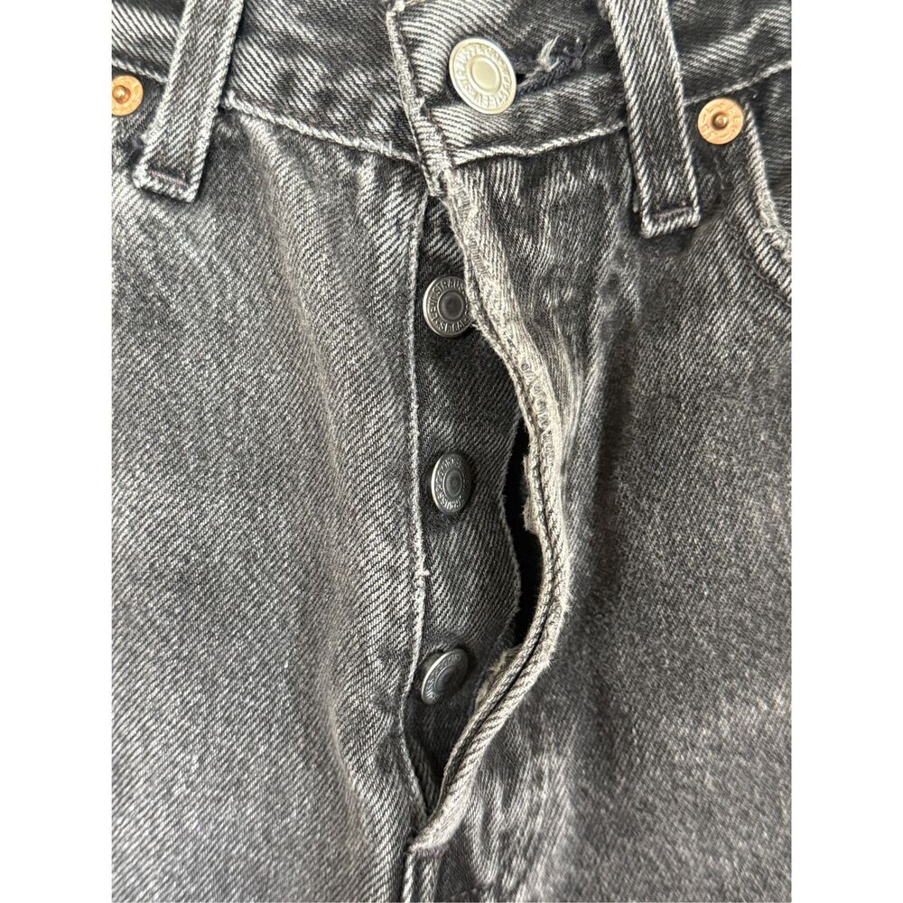 Vintage Levi’s 501 Black Jeans Button Fly Made in USA Distressed Grunge Cut Hem - Picture 3 of 7